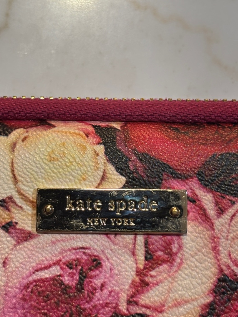 kate spade Grant Street Roses Pink Floral 13” Laptop Sleeve - Picture 2 of 5